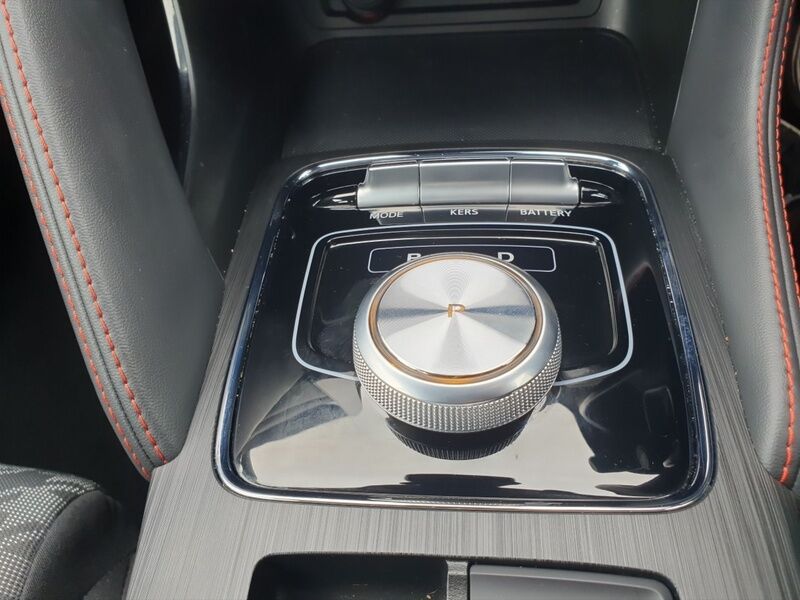 More views of MG ZS
