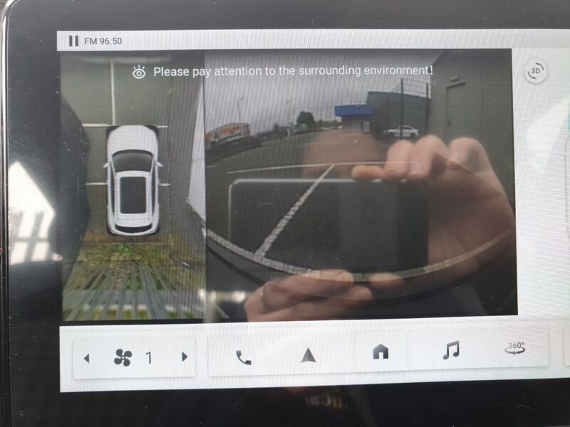 More views of MG ZS