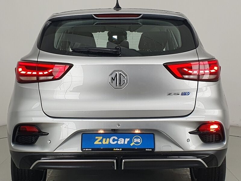 More views of MG ZS