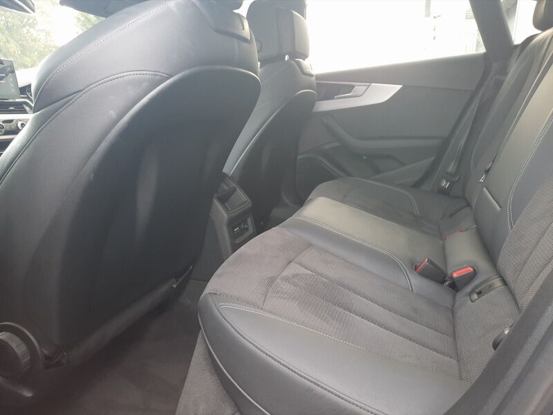 More views of Audi A5