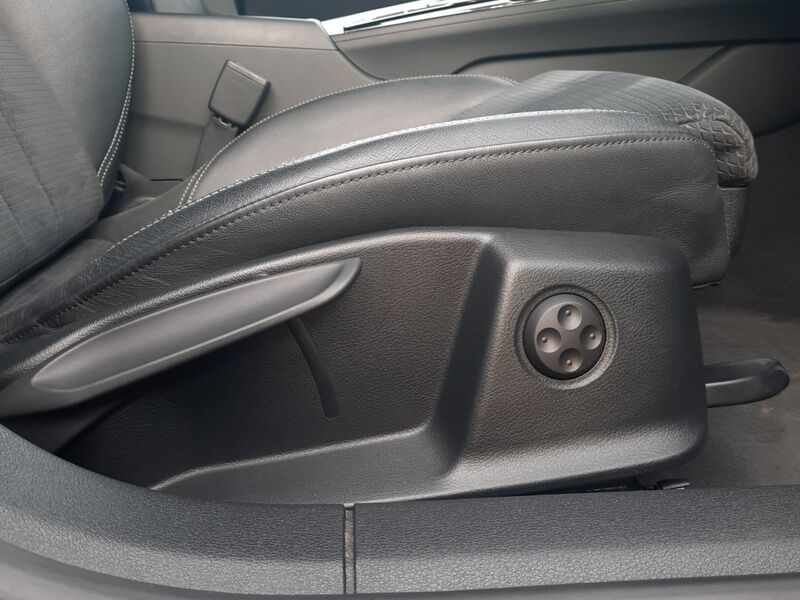 More views of Audi A5