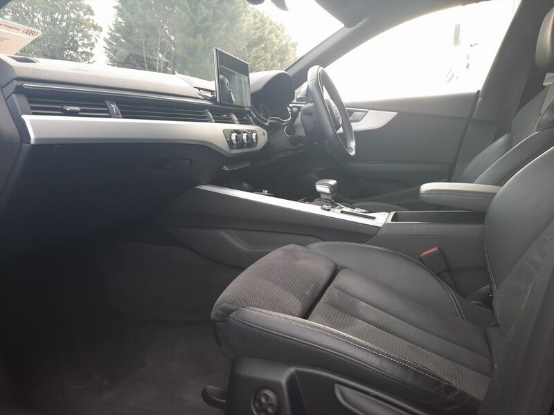 More views of Audi A5