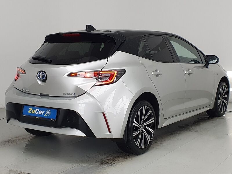 More views of Toyota Corolla