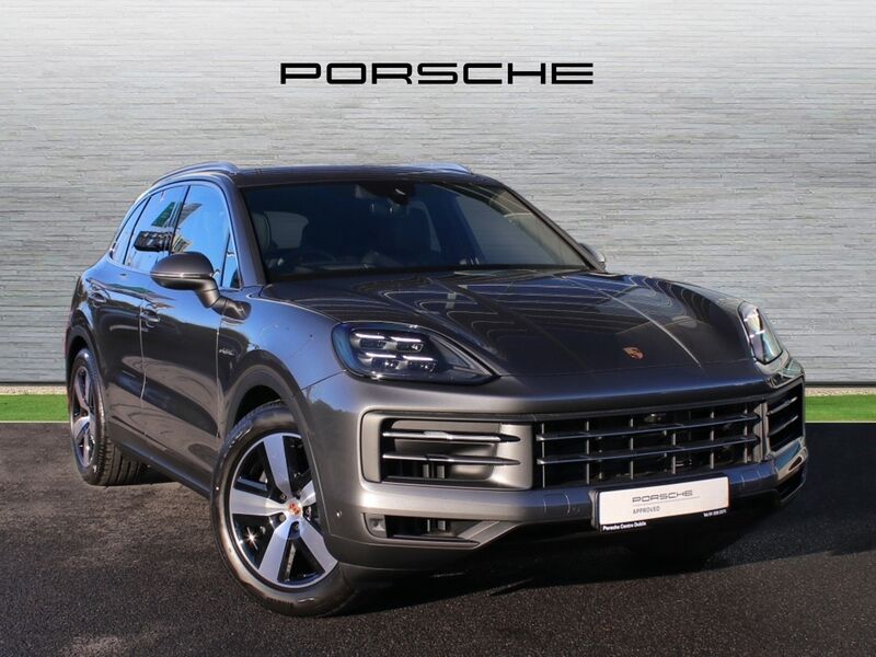 More views of Porsche Cayenne