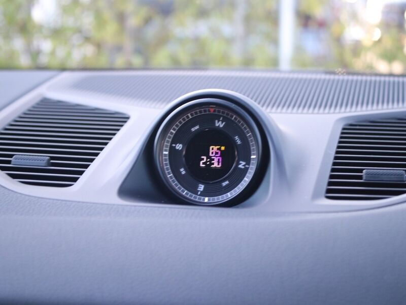 More views of Porsche Cayenne