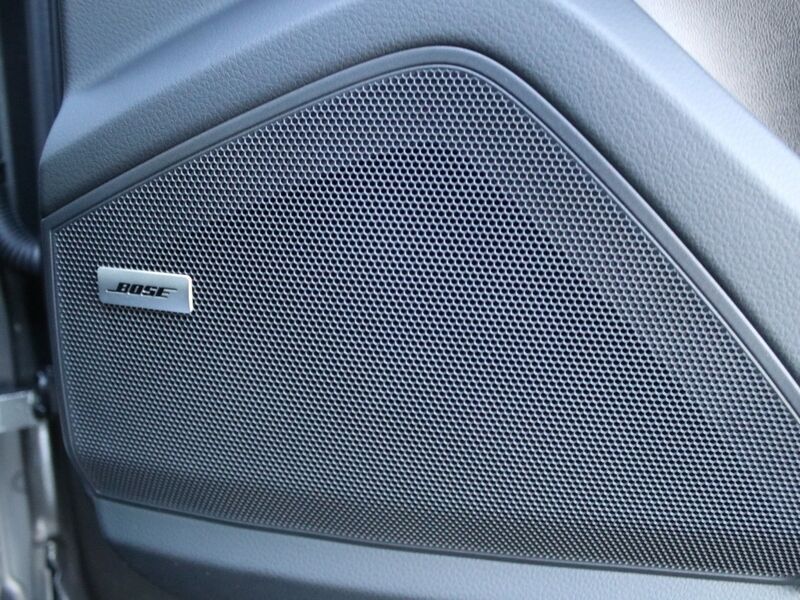 More views of Porsche Cayenne