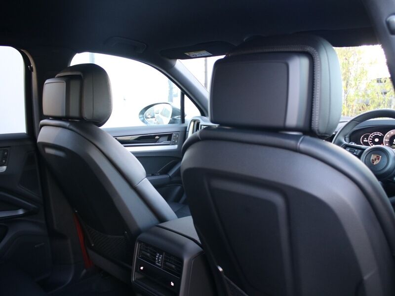 More views of Porsche Cayenne