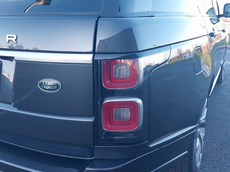 More views of Land Rover Range Rover