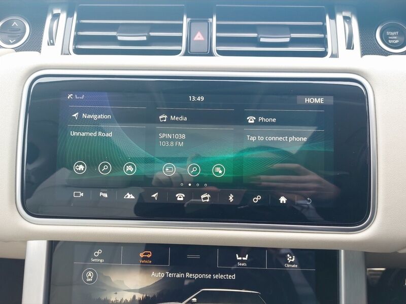 More views of Land Rover Range Rover