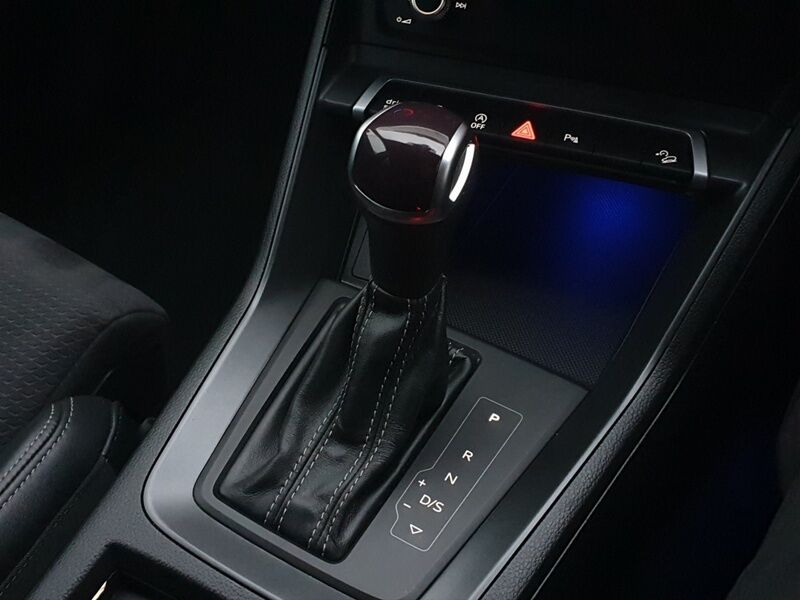 More views of Audi Q3