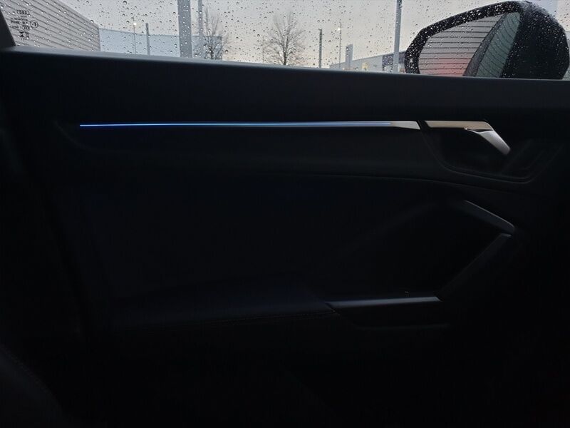 More views of Audi Q3