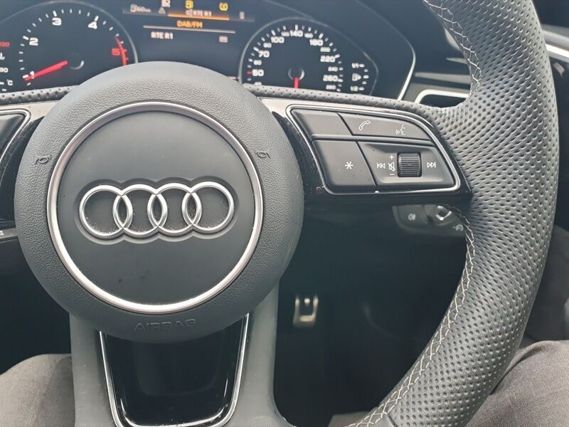 More views of Audi A4