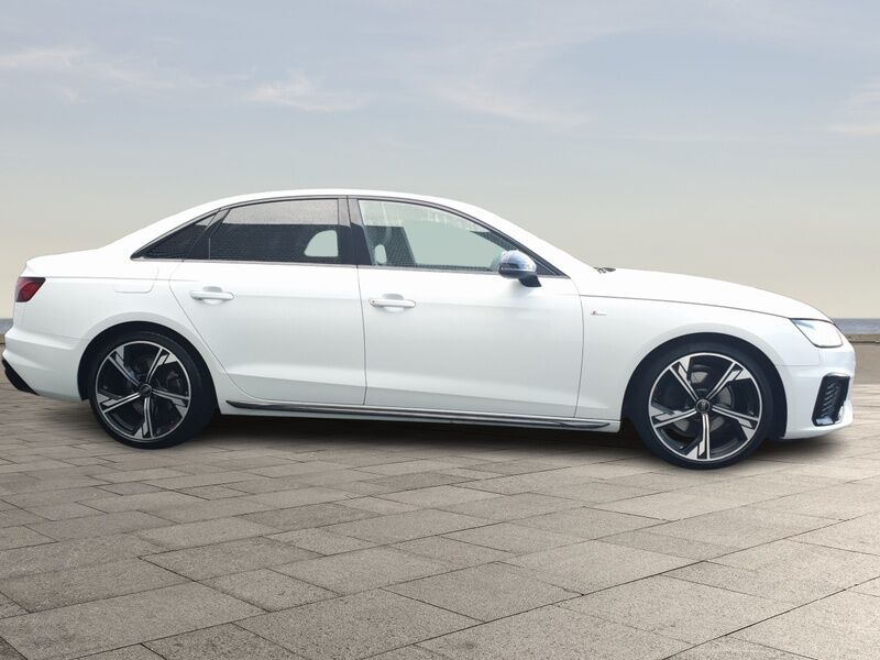 More views of Audi A4