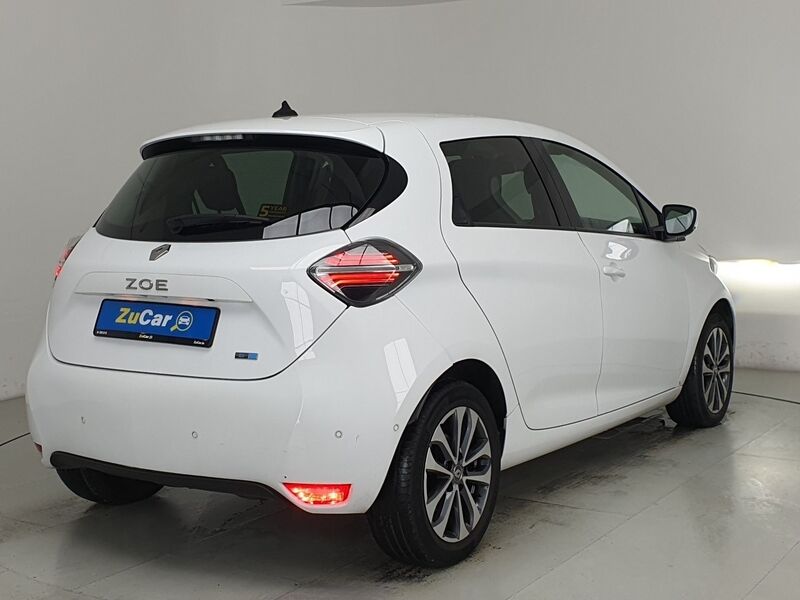 More views of Renault Zoe