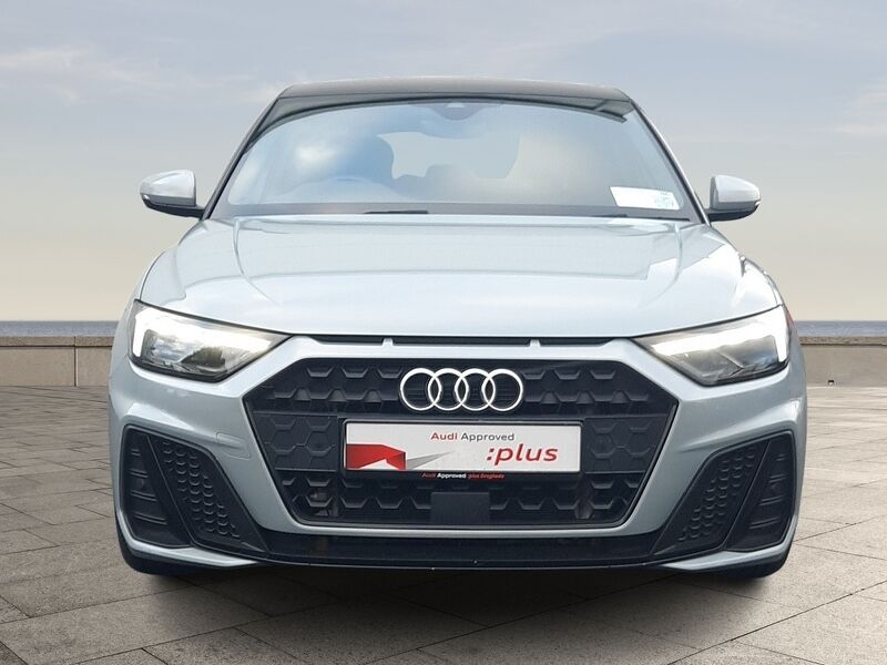 More views of Audi A1