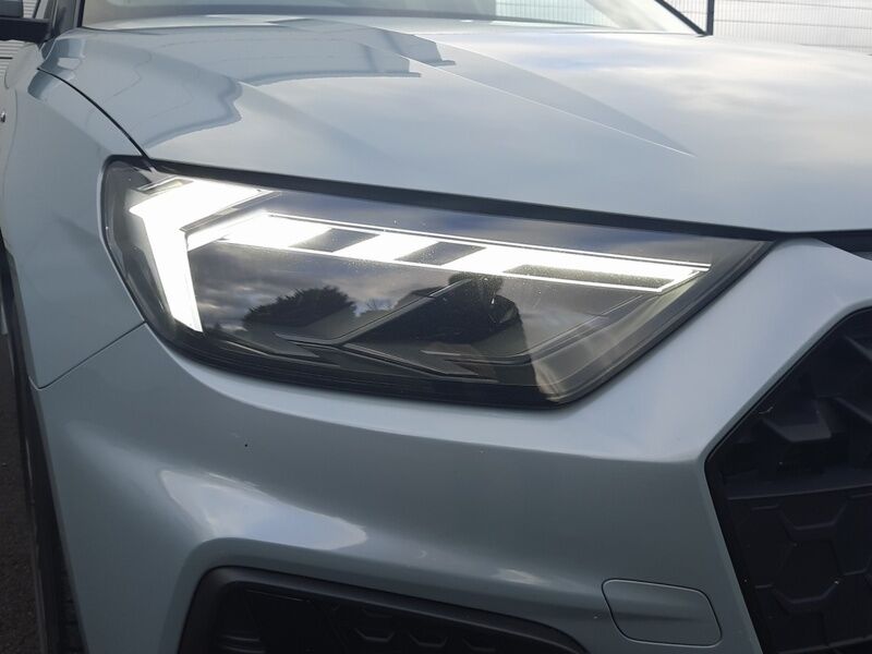 More views of Audi A1