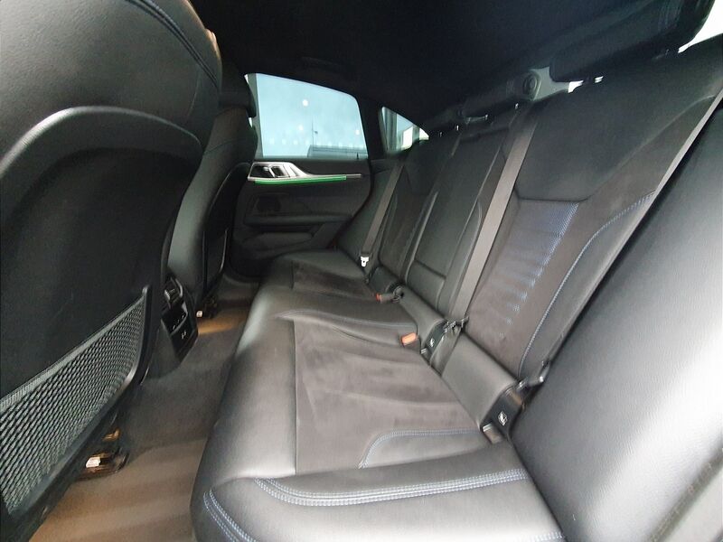 More views of BMW i4