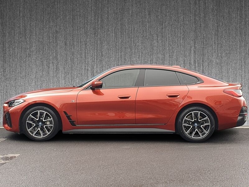 More views of BMW i4