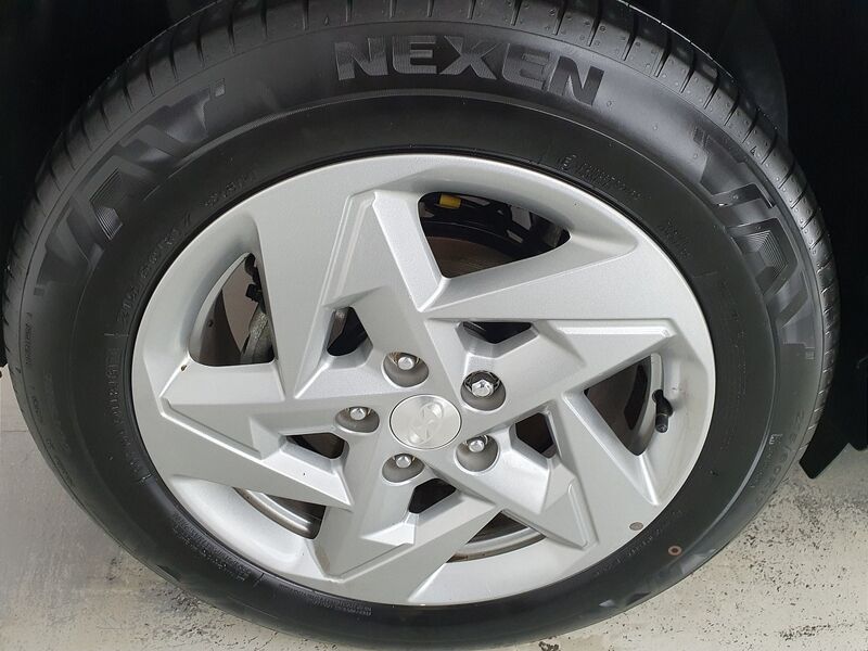 More views of Hyundai KONA