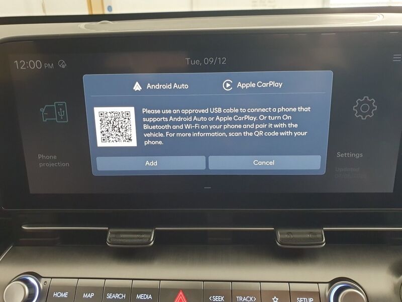 More views of Hyundai KONA