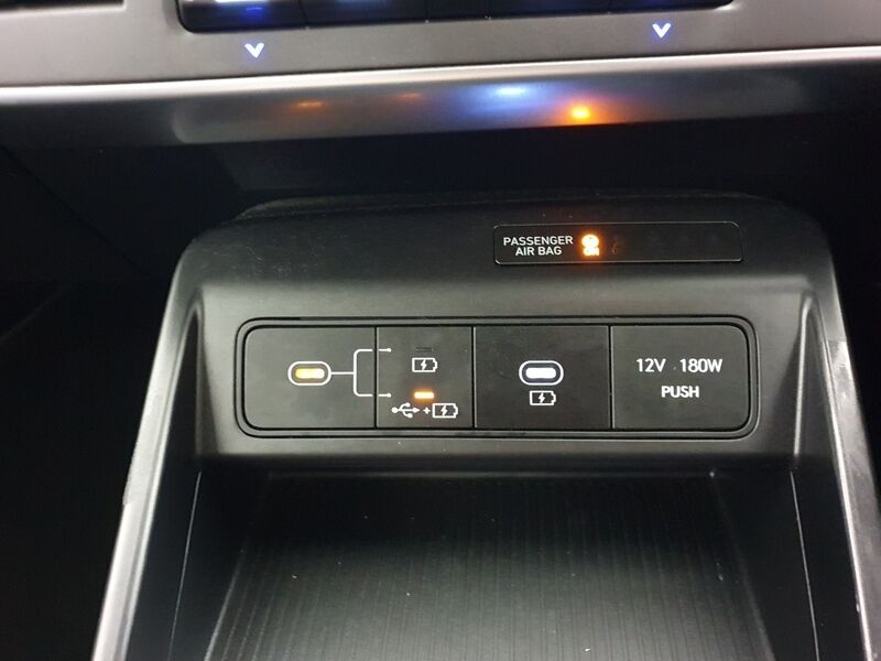 More views of Hyundai KONA