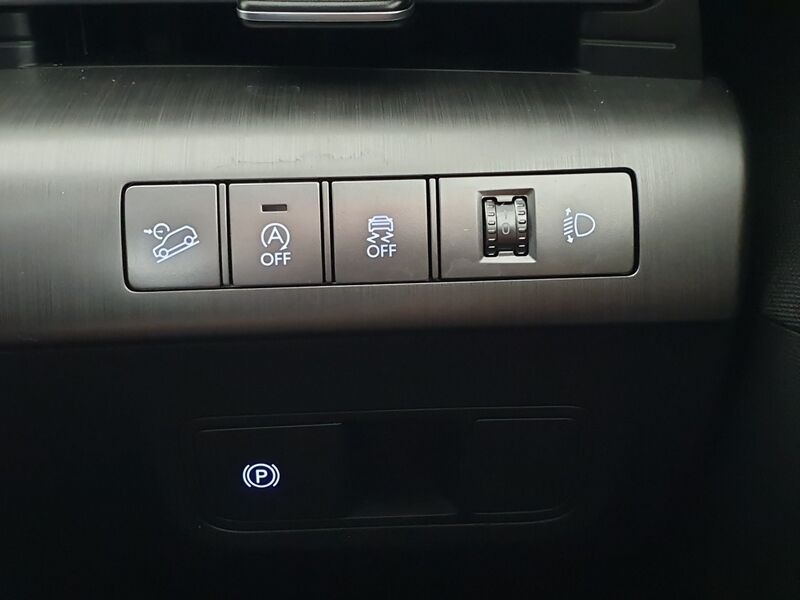 More views of Hyundai KONA