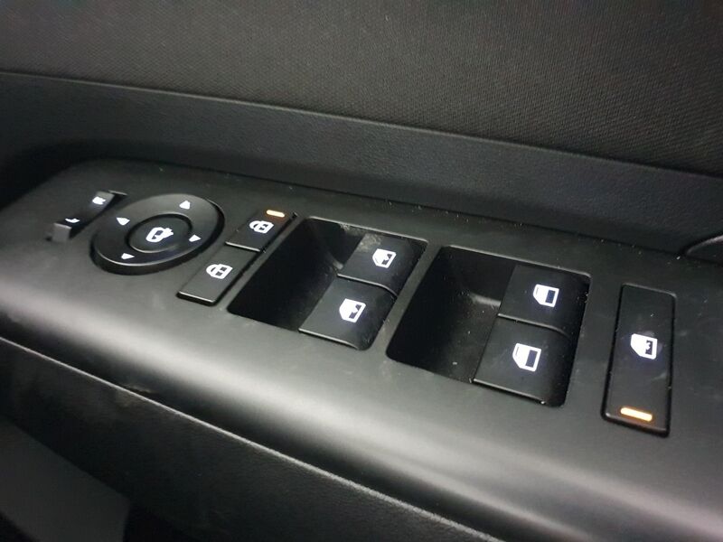 More views of Hyundai KONA