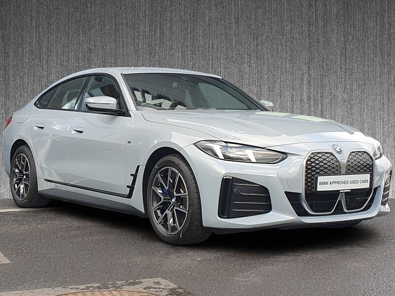 More views of BMW i4