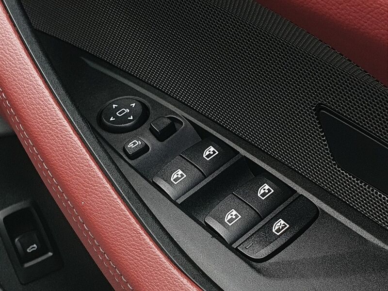 More views of BMW i4