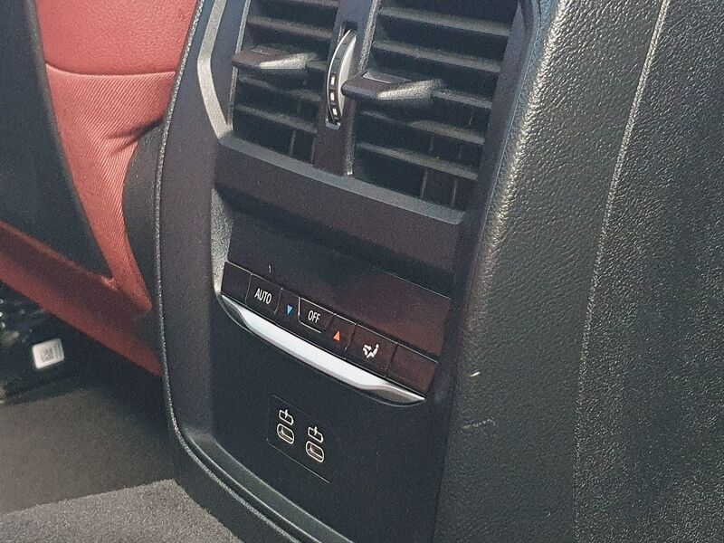 More views of BMW i4