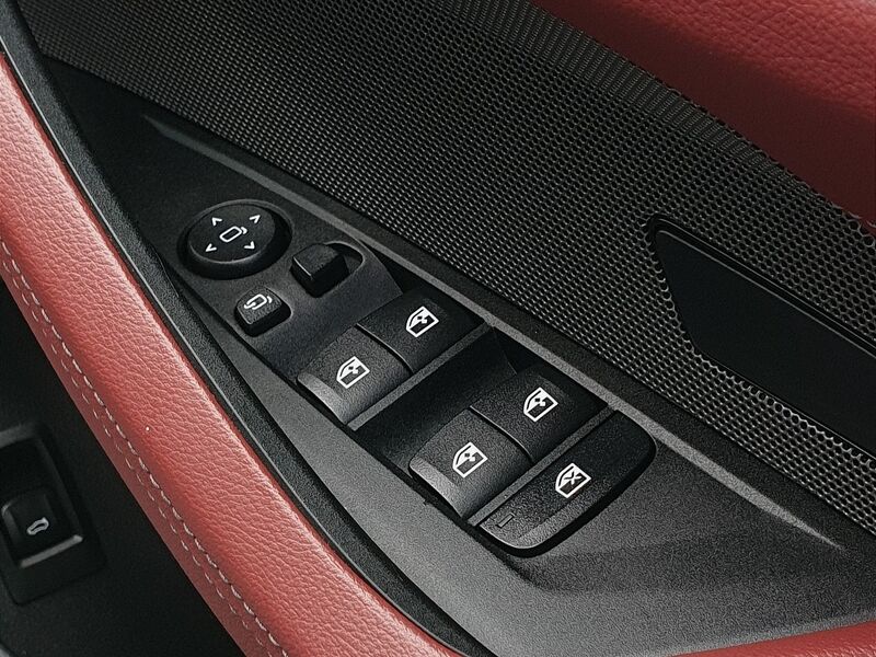 More views of BMW i4