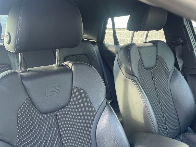 More views of Audi Q2