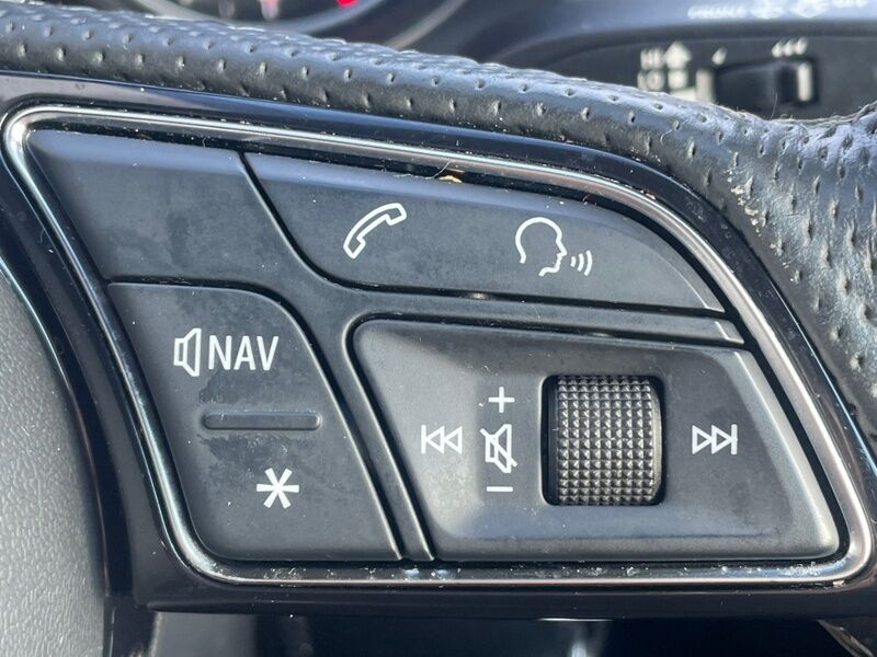 More views of Audi Q2