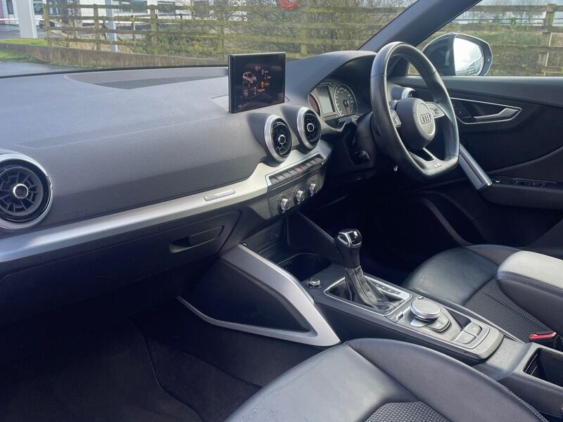 More views of Audi Q2