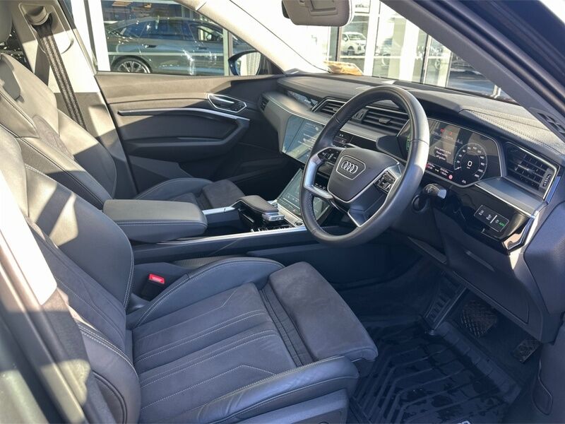 More views of Audi Q8 e-tron