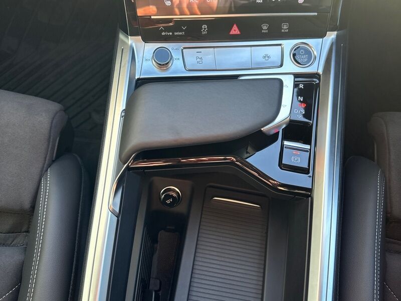 More views of Audi Q8 e-tron