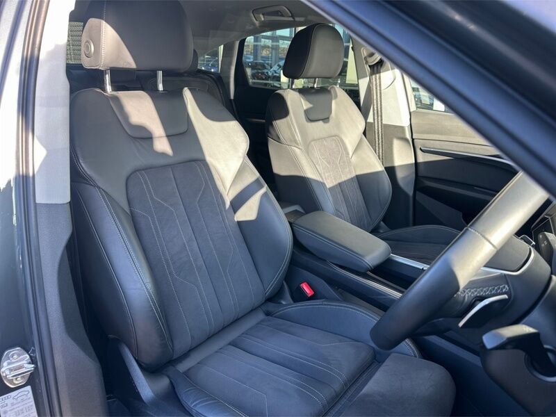 More views of Audi Q8 e-tron