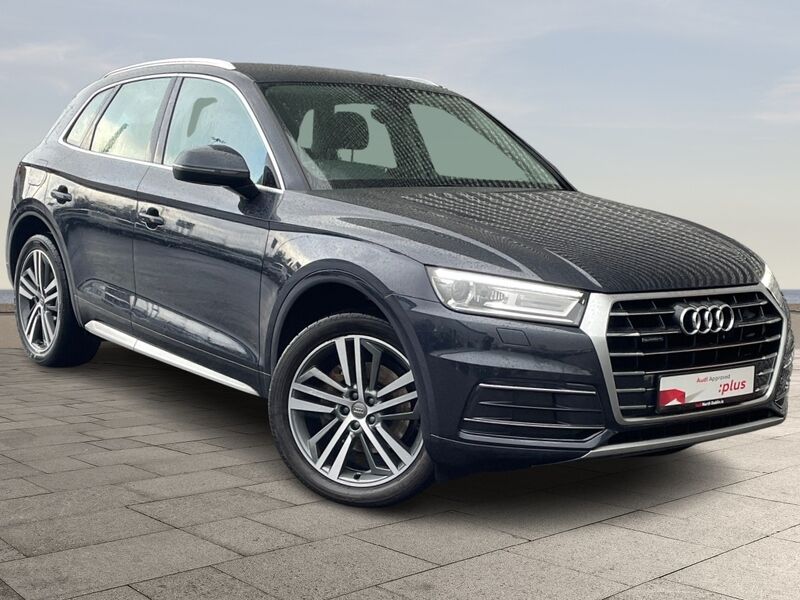 More views of Audi Q5