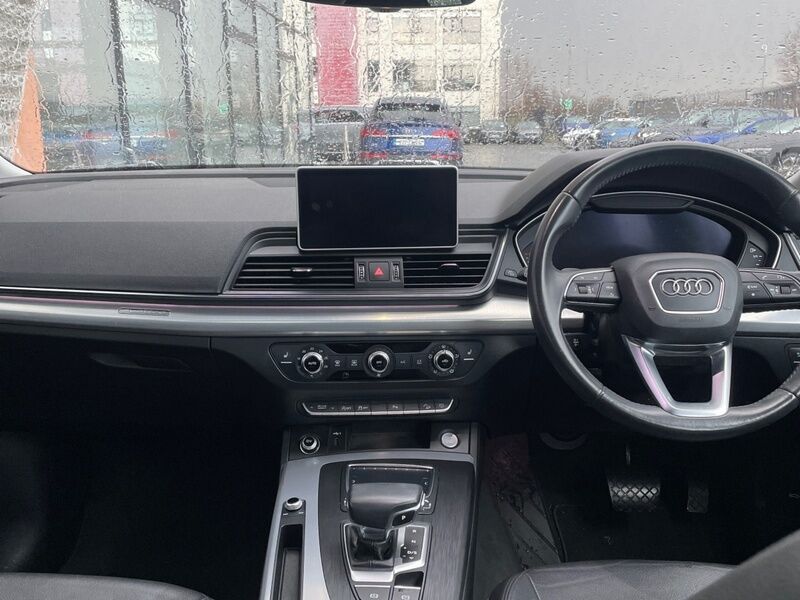 More views of Audi Q5
