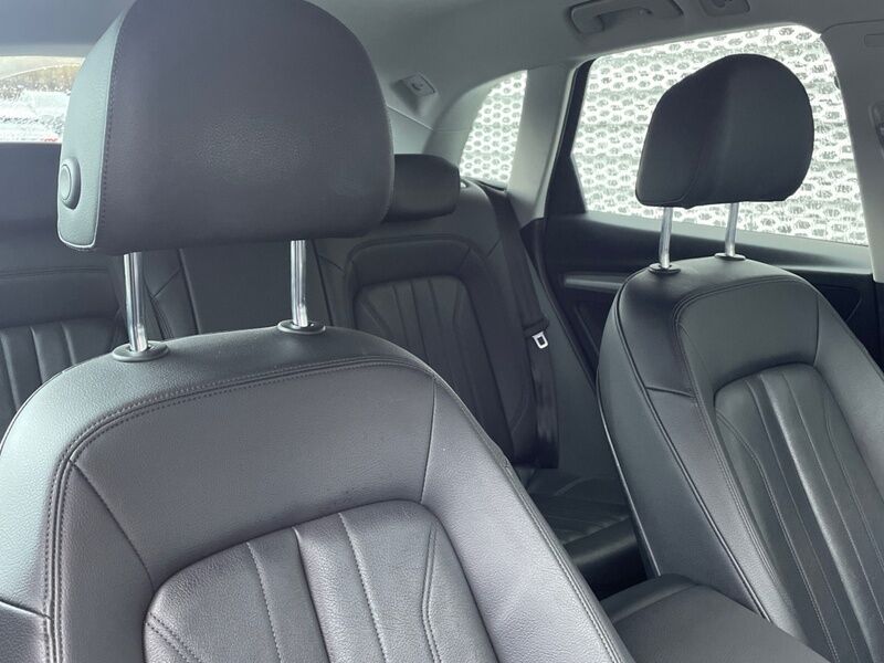 More views of Audi Q5