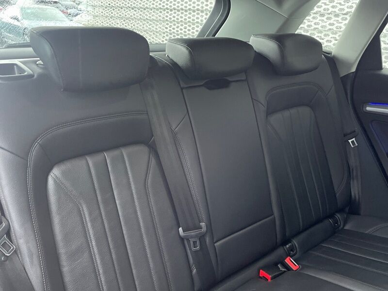 More views of Audi Q5