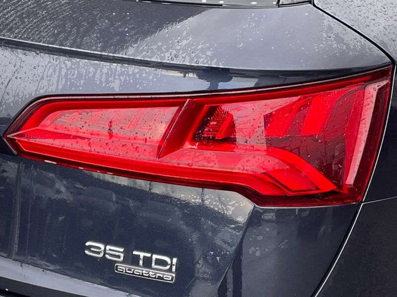 More views of Audi Q5