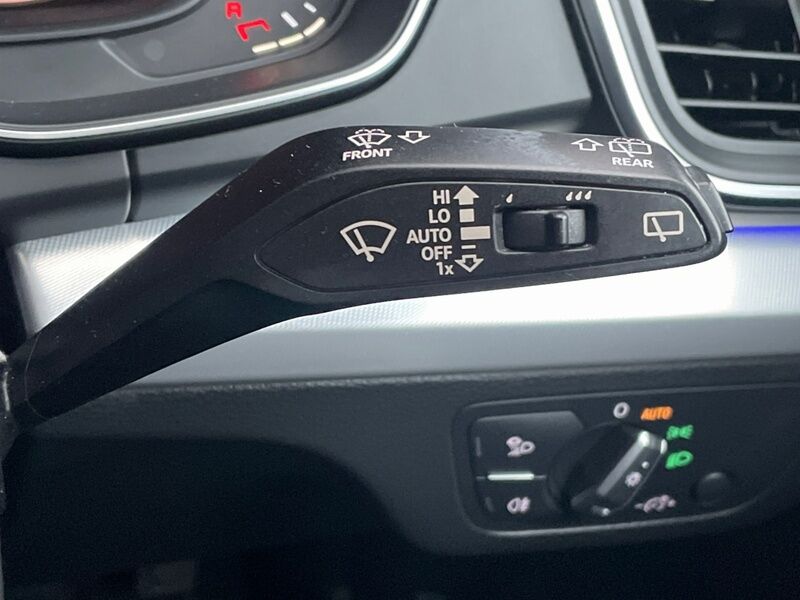 More views of Audi Q5