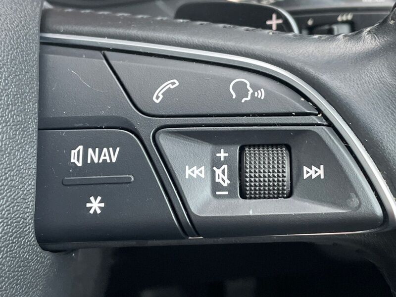 More views of Audi Q5