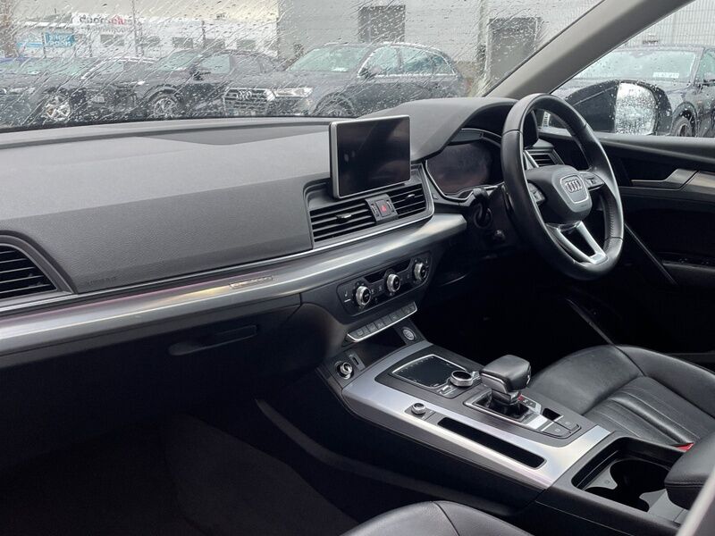 More views of Audi Q5