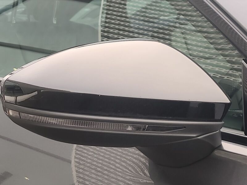 More views of Audi A6