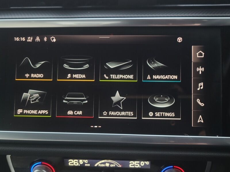 More views of Audi Q3