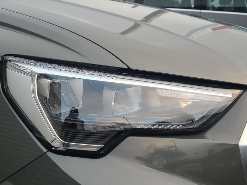 More views of Audi Q3