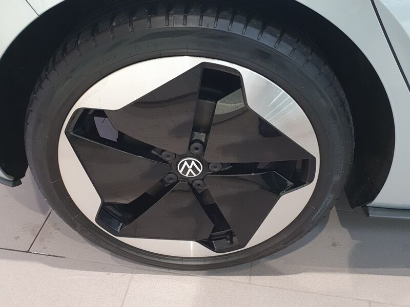 More views of Volkswagen ID.3