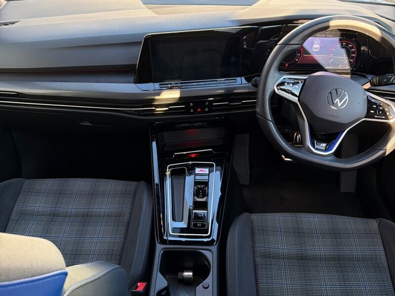 More views of Volkswagen Golf